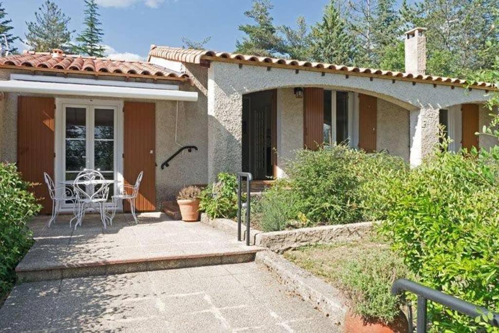 Villa La Lurette, Appartement Et Studio Saint-Étienne-les-Orgues Exterior foto
